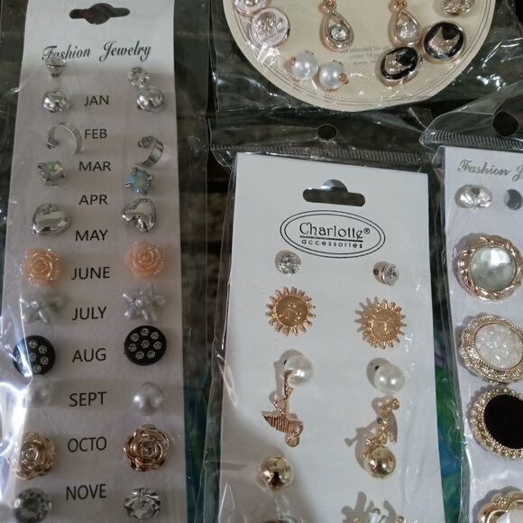 Randomized jewelry bundles   - Picture 7 of 14